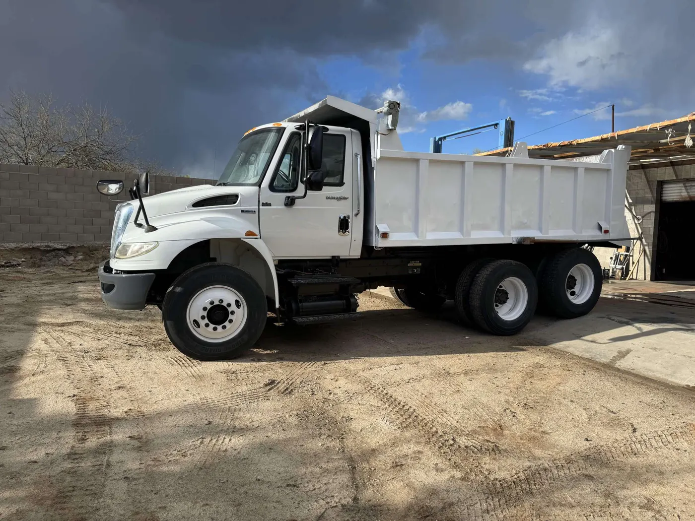 Heavy equipment sale completed by EDM